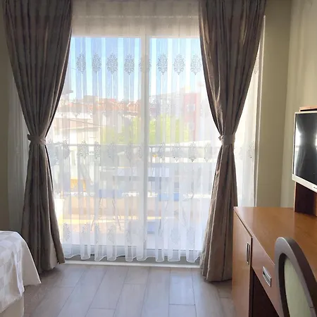 Hotel Ala Avsa 3*